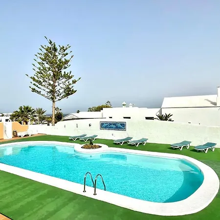 Apartamento Para Nudistas, Vistas A La Piscina, Cerca De Playa شقة تشاركو ديل بالو
