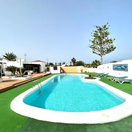 Apartamento Para Nudistas, Vistas A La Piscina, Cerca De Playa 查德尔帕罗奥